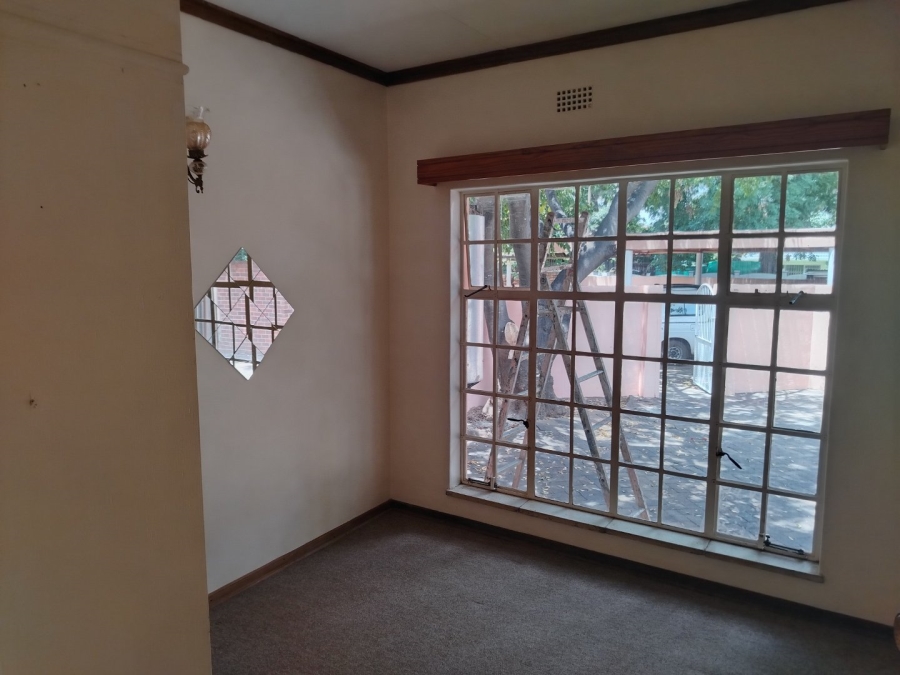 5 Bedroom Property for Sale in Flamwood North West